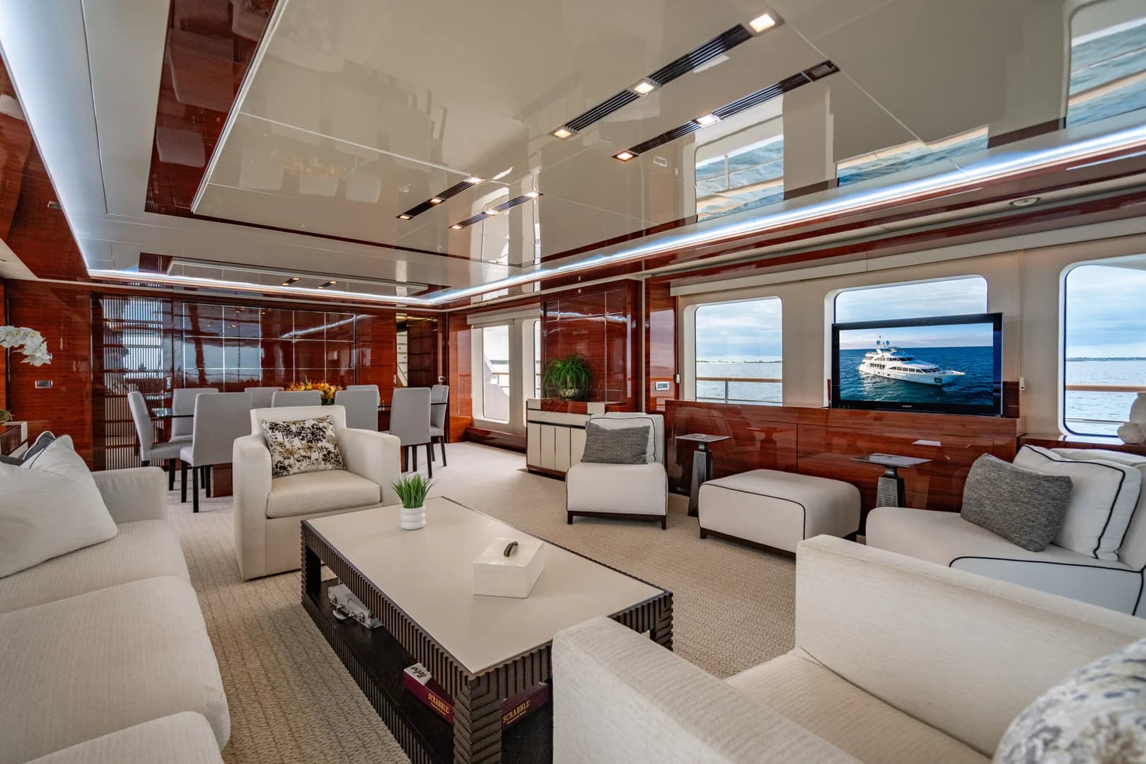 Luxury family yacht charter Caribbean with chef - ALLORA interior